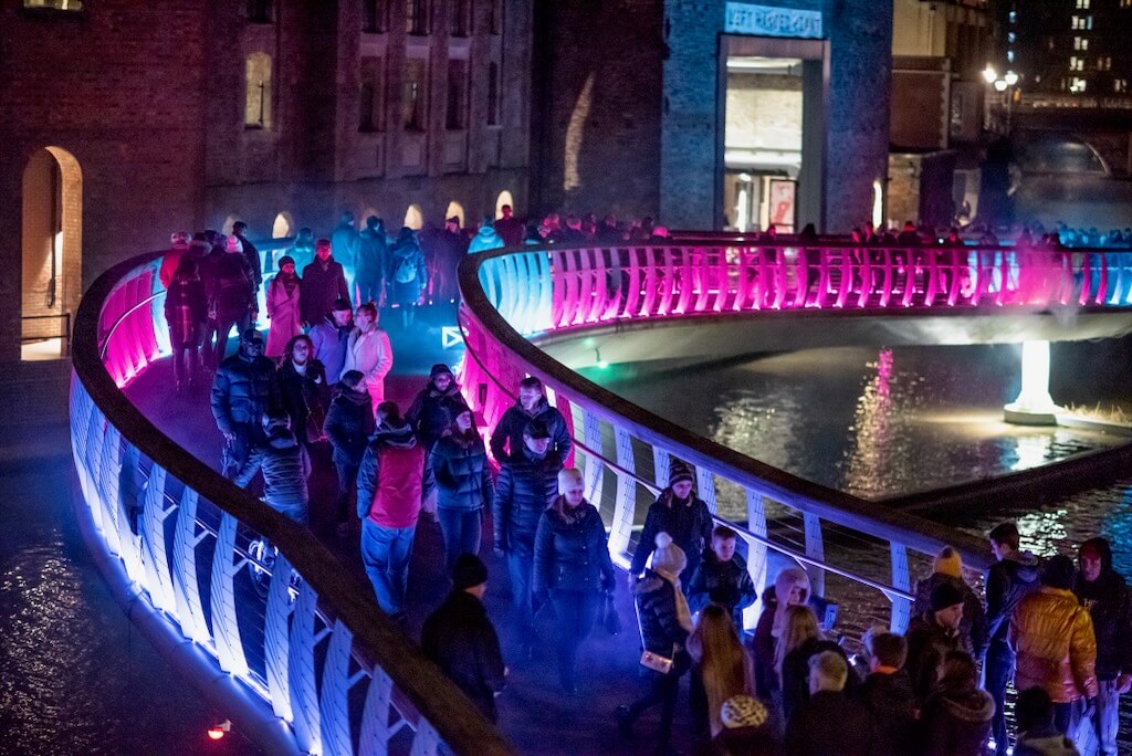 Castle Bridge in Bristol is transformed with blue and pink lights.